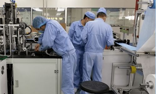 先進(jìn)集體風(fēng)采 工投集團(tuán)云植藥業(yè)醫(yī)用防護(hù)用品應(yīng)急生產(chǎn)項(xiàng)目組